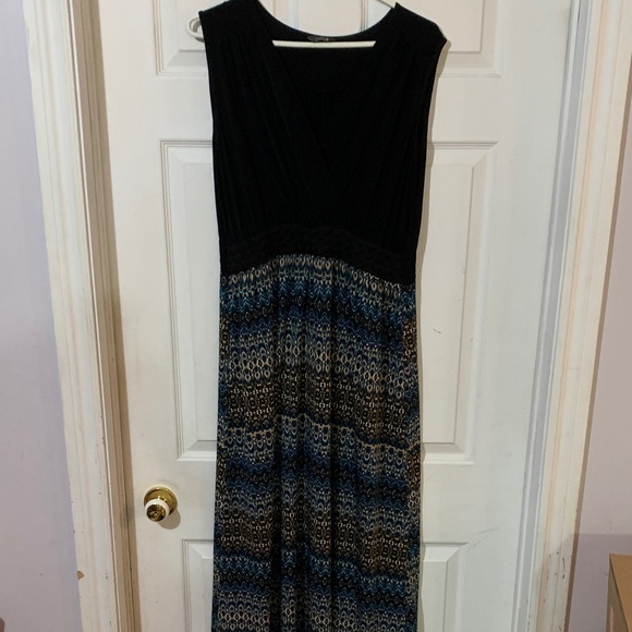 Denver Hayes Dresses & Skirts - Denver Hayes Black and Blue Maxi Dress